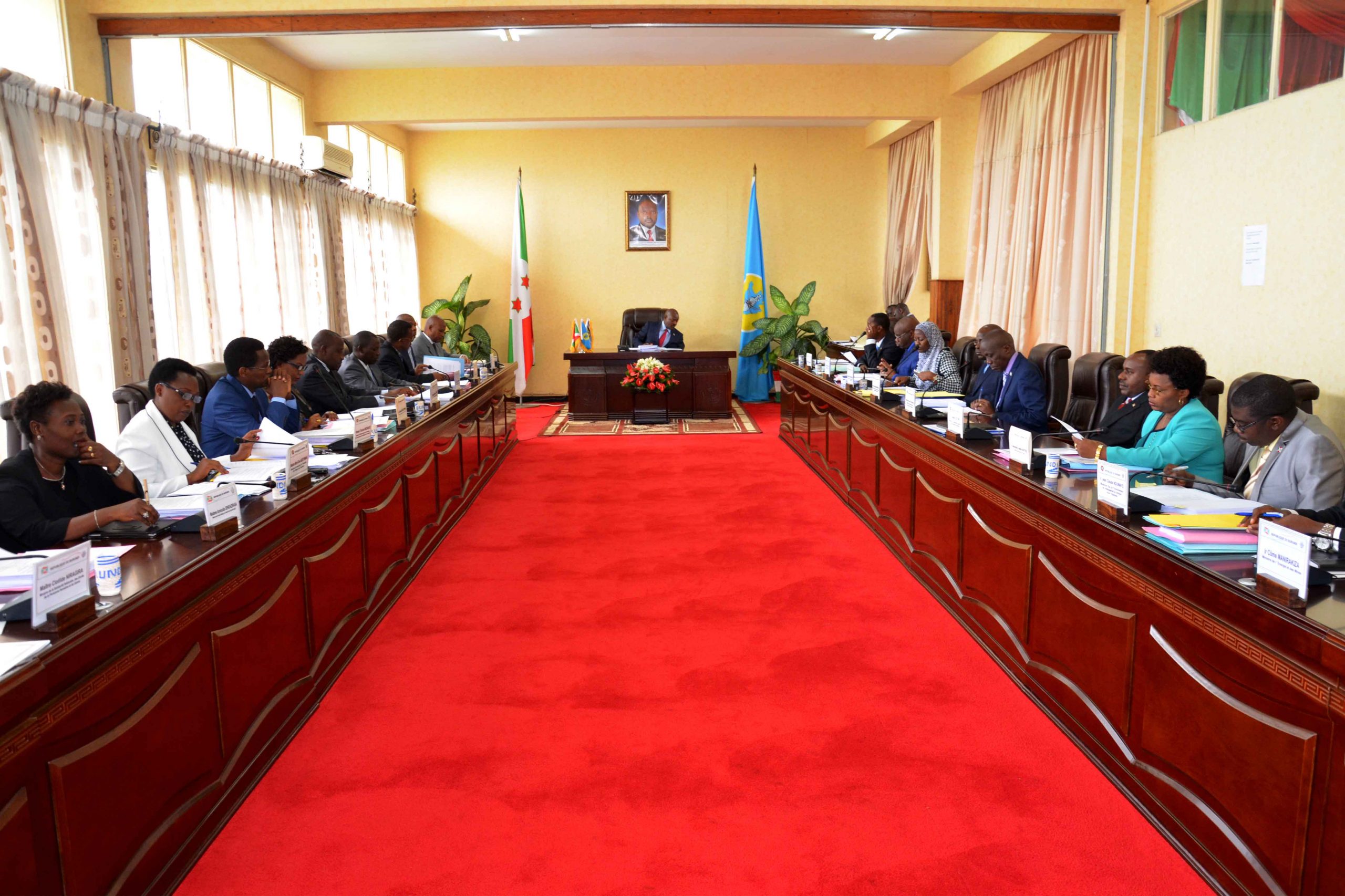 Burundi : Les Ministres analysent 5 projets de loi – Transport et Technologie –