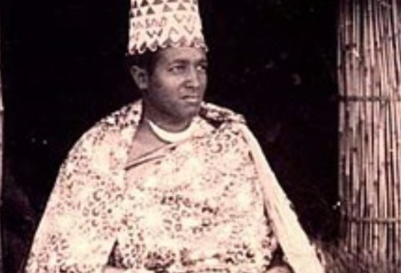 LE GENOCIDE REGICIDE DU BURUNDI : L’ Assassinat de Feu MWAMI NTARE NDIZEYE Charles, 49 ans après