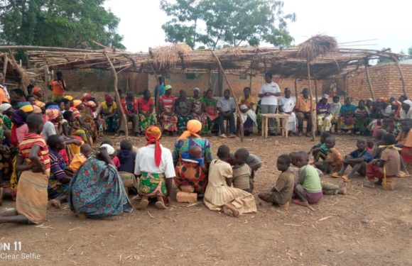 BURUNDI : Les BAKENYERERARUGAMBA de MPINGA-KAYOVE en réunion en zone MUGONDO / RUTANA