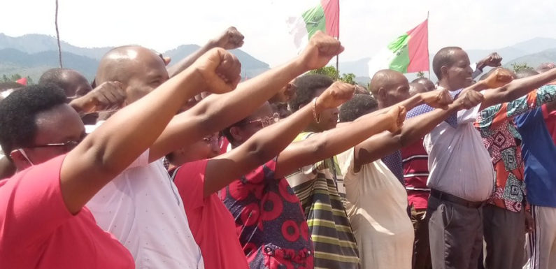Burundi : La CNDD-FDD GITANGA accueille plus de 400 nouveaux BAGUMYABANGA / RUTANA