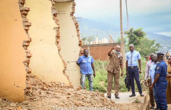 BURUNDI : La démolition des constructions anarchiques à MUHA /BUJUMBURA