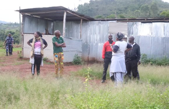 Génocide contre les BaHuTu du BuRuNDi de 1972 : Visite du site de la RuVuBu à SHoMBo / KaRuSi