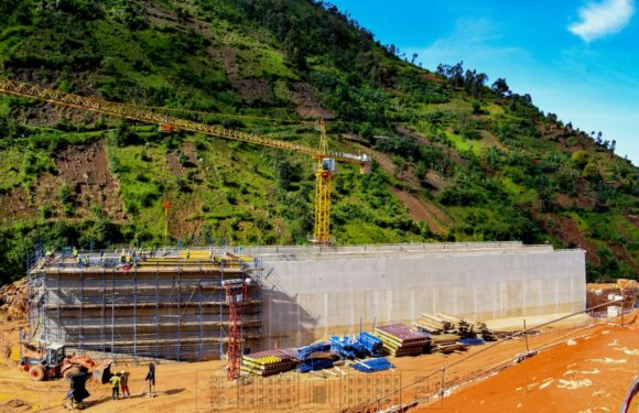 BuRuNDi : Visite du chantier du barrage hydroélectrique de JiJi-MuLeMBWe / BuRuRi