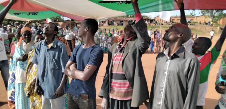 Burundi : 14 militants, ex-CNL, entrent au CNDD-FDD à Rango / Kayanza