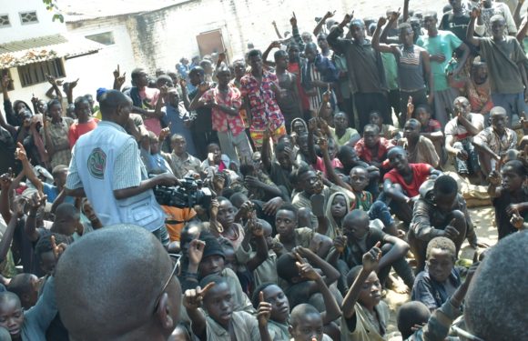 Burundi : La police arrête 318 enfants et adultes – de rue – à Bujumbura