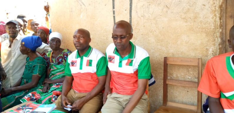Burundi : Le CNDD-FDD Gitaba à Vugizo forme ses militants / Makamba