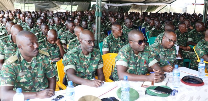 Burundi : Le Chef d’état Major rencontre la 110ème Brigade et ses renforts à Cibitoke
