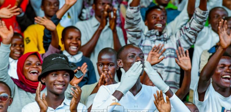 Burundi : Clôture de la 16ème édition du Flambeau de la paix à Gitega