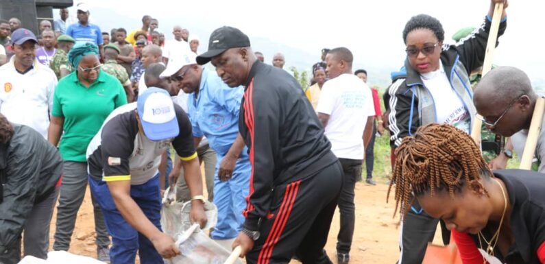 Burundi : Le Premier Ministre aux TDC en zone Kanyosha à Muha / Bujumbura
