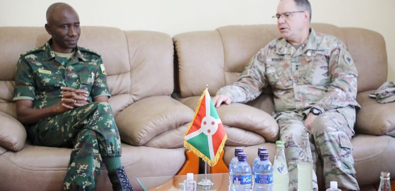 Burundi / USA : Visite d’un Général américain au Chef d’Etat Major FDNB