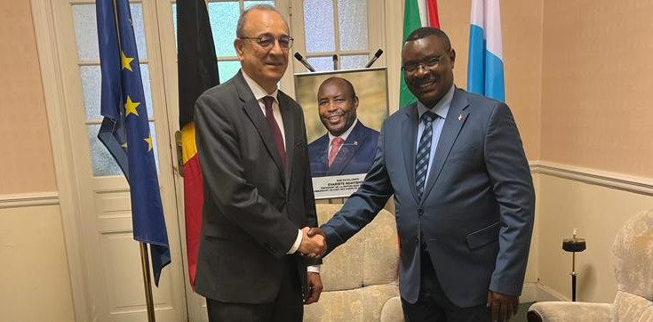 Burundi / Algérie : Amb. Ntahiraja Thérence reçoit Amb. Mohamed Amine Bencherif à Bruxelles