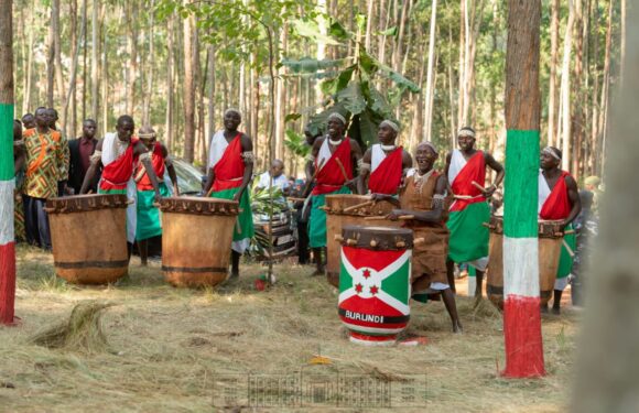 Burundi : Président et Première Dame célèbrent la fête communale à Giheta