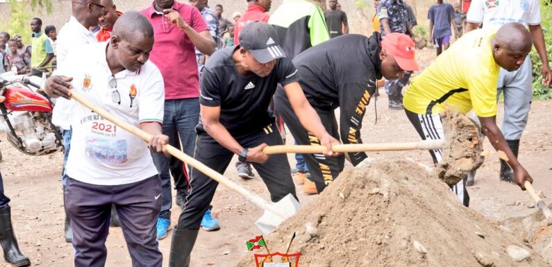 Burundi : TDC – Paver Des Salles de Classe à l’École Fondamentale Maramvya IV