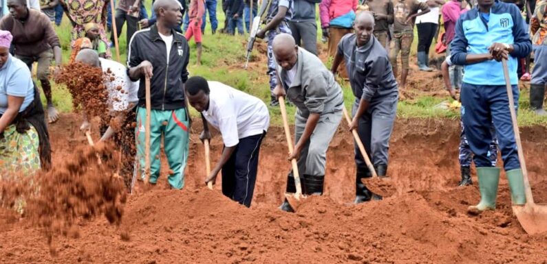 Burundi : Une école fondamentale se construit en colline Rweteto à Bukeye