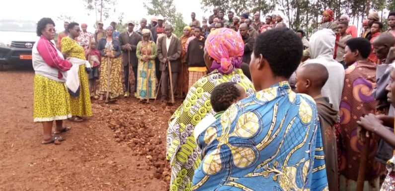 Burundi : Mme Hatungimana mène des efforts socio-économiques à Kayokwe, Mwaro