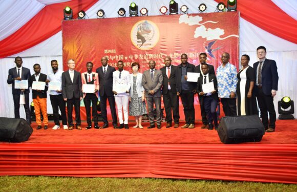Burundi / Chine : Remise des prix à lauréats du concours sino-burundais.