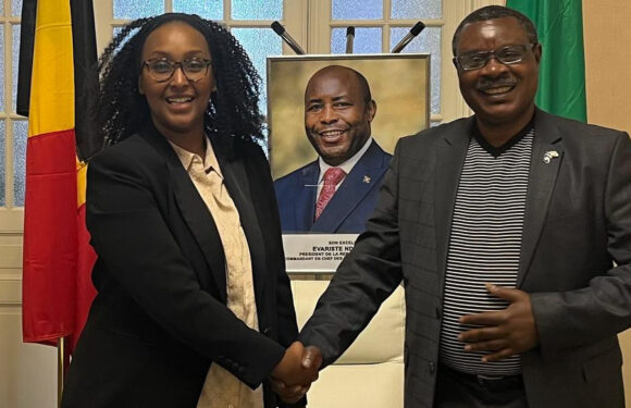 Burundi / Belgique : Ambassadeur Ntahiraja rencontre Kaneza Karen.