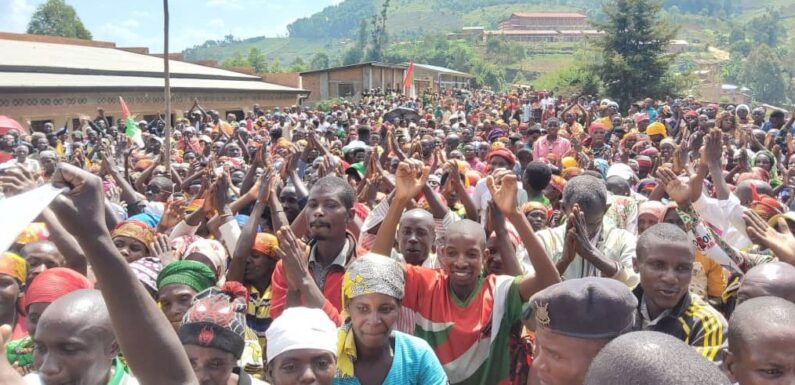 Burundi : Tournée du Bureau CNDD-FDD Burunga en commune Rumonge.