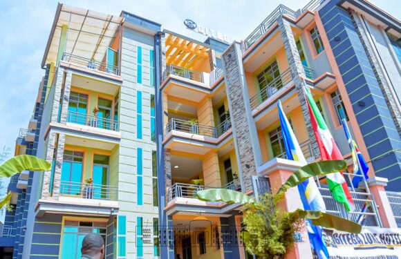 Burundi : Le Chef de l’Etat inaugure le Gitega Luxe Hotel.