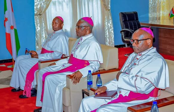 Burundi / Vatican : Rencontre présidentielle avec les Évêques du pays.