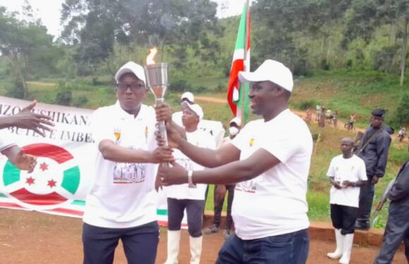 Burundi : Le Flambeau de la paix transmis de Muyinga à Kirundo.