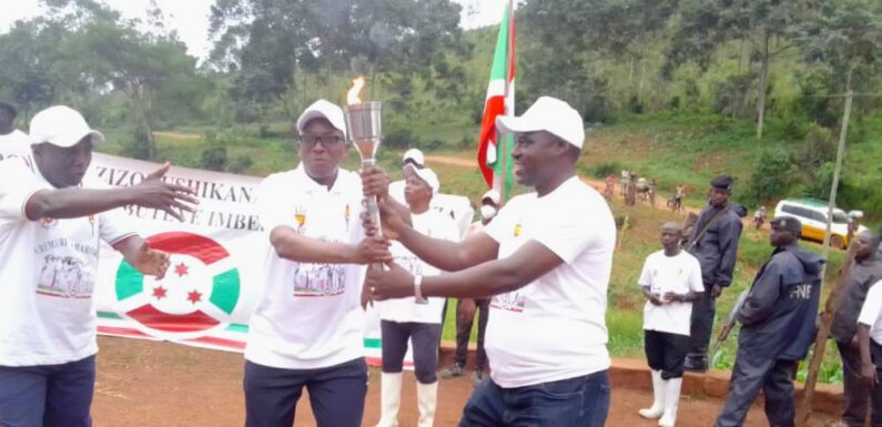 Burundi : Le Flambeau de la paix transmis de Muyinga à Kirundo.