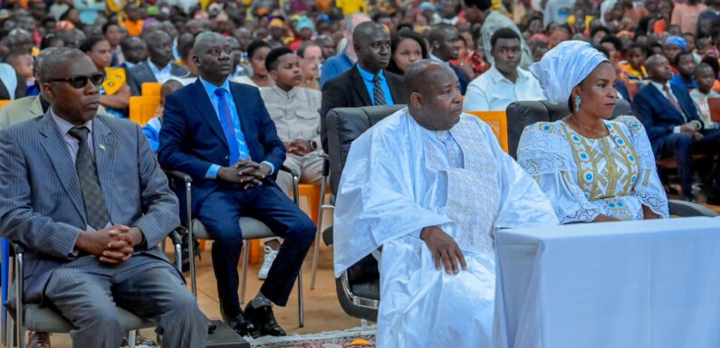 Burundi : Le Couple Présidentiel célèbre Noël à la paroisse Murayi, Gitega.