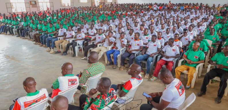 Burundi : Clôture d’une formation des Imbonerakure CNDD-FDD à Gitega.