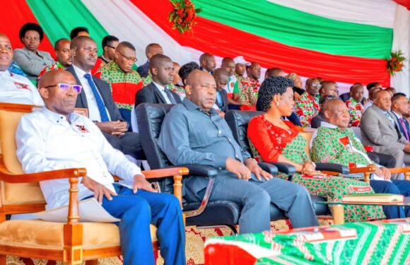 Burundi : Le CNDD-FDD de Gitega fête le Nouvel An en grande pompe.