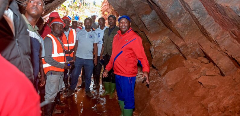 Burundi : Le Chef de l’État visite l’exploitation de cassitérite à Makebuko, Gitega.